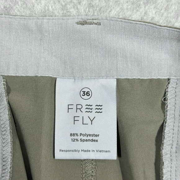 Free Fly Shorts Mens‎ 36 Performance Chino Lightweight Stretch Golf Beige Khaki - Picture 4 of 12